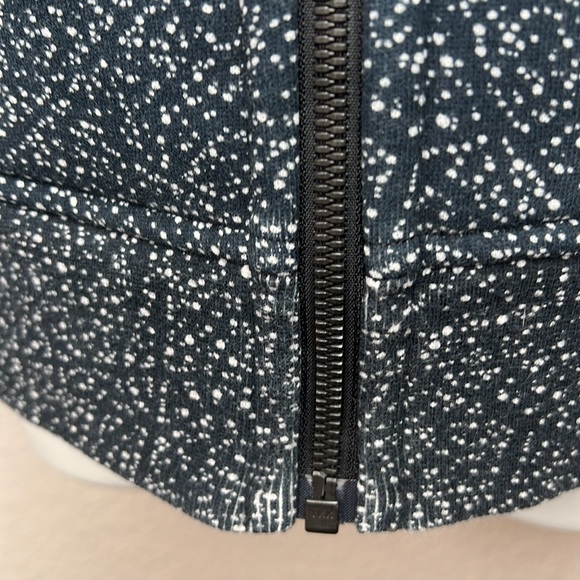 Lululemon Night View Black White Polka Dot Athletic Workout Scuba Hoodie Size 6 - Picture 7 of 15